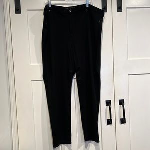 Gloria Vanderbilt size 22W straight leg slacks with pockets on back